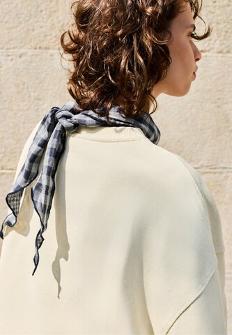 Pull&Bear Chusta w kolorze niebieski