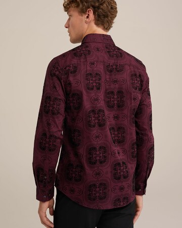 Slim fit Camicia business di WE Fashion in rosso