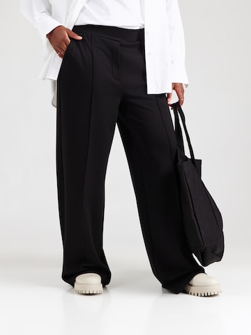 SAMOON Regular Trousers in Black: front