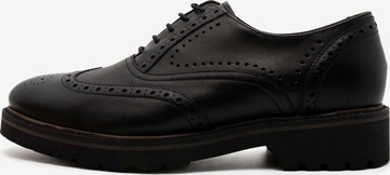 Nero Giardini Lace-Up Shoes in Black