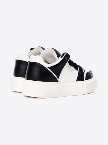 MARTIN VALEN Platform trainers in Black