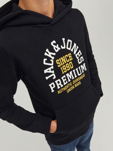 Jack & Jones Junior كنزة رياضية 'Booster' بلون أسود