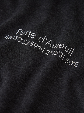 TWO SOON Sweatshirt i sort