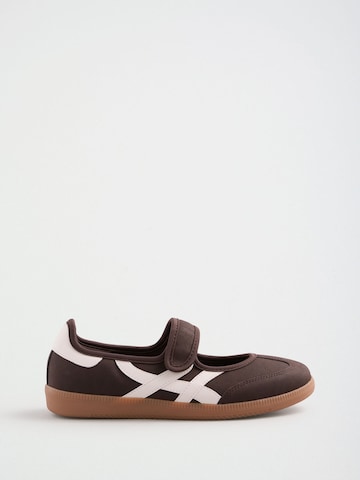 Sneaker bassa di Friends Like These in marrone