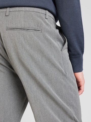 Regular Pantalon à plis 'Como' Les Deux en gris