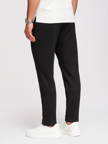 Ombre Regular Chino in Zwart