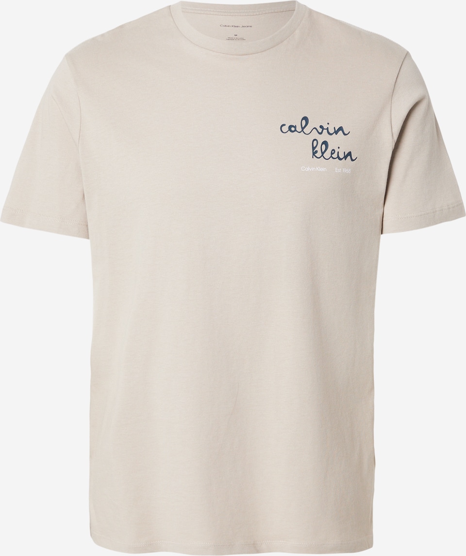 Tricou