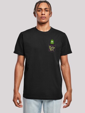 F4NT4STIC Shirt 'Rick And Morty Pickle Rick' in Zwart: voorkant
