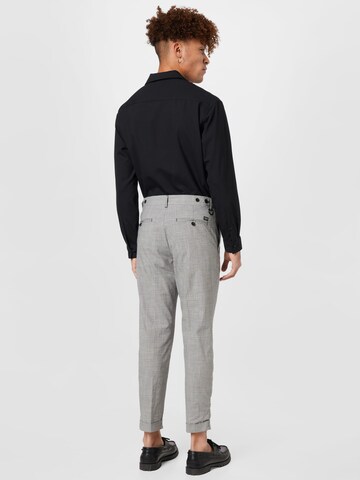 STRELLSON Regular Trousers in Grey