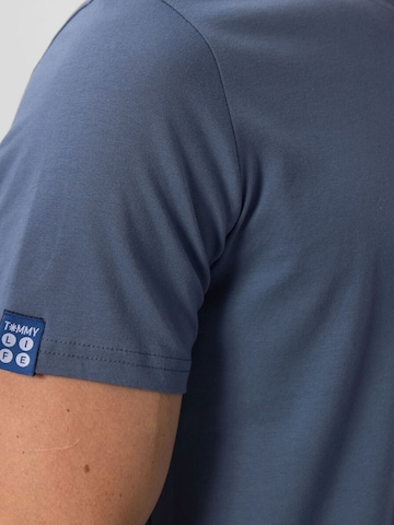 Tommy Life T-Shirts in Blau