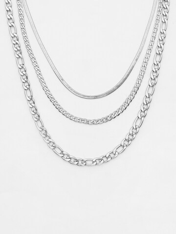 Pull&Bear Halsband i silver