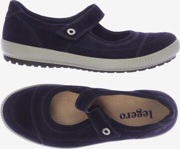 Legero Flats & Loafers in 39 in Blue: front