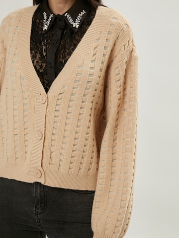 Influencer Knit cardigan in Beige