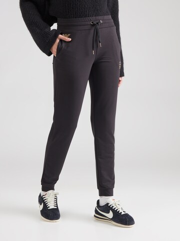 Tapered Pantaloni 'TRAIN EVOLUTION' di EA7 Emporio Armani in nero: frontale
