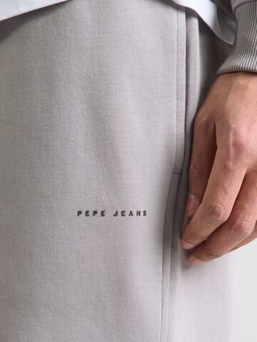 Pepe Jeans Normální Kalhoty – šedá