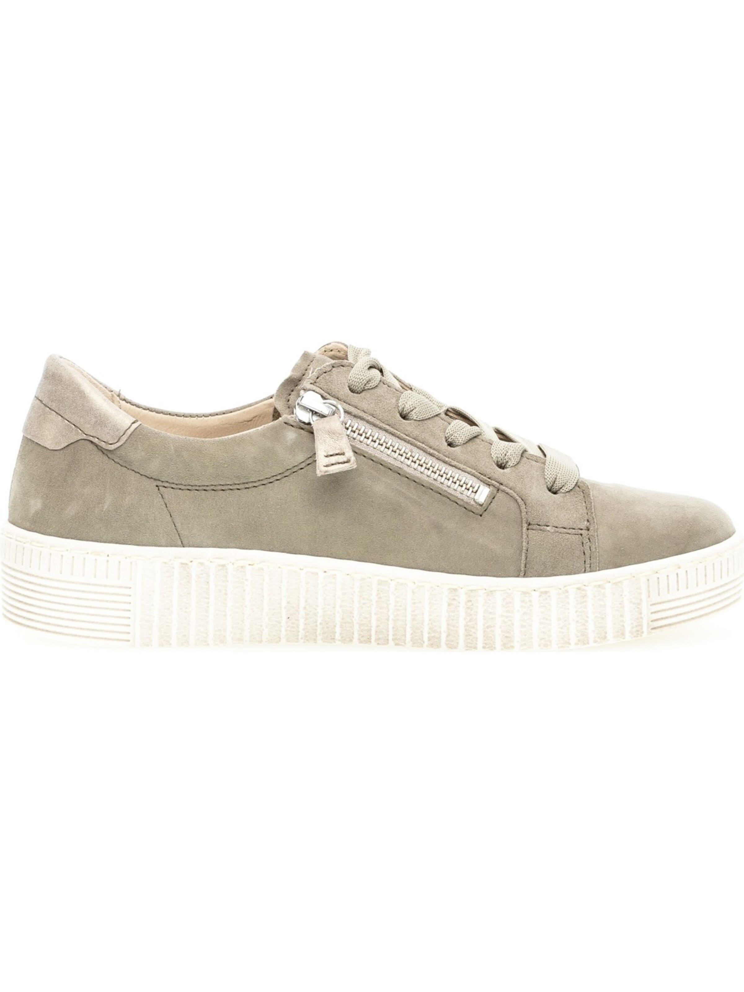 GABOR Sneakers 'Gabor Shoes Sneaker - Schilf Glattleder' in Green: front