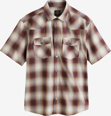 Next - Camisa en rojo: frente