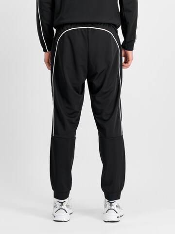 ALPHA INDUSTRIES - Tapered Pantalón 'Essential' en negro