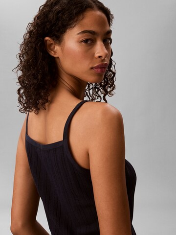 Haut Calvin Klein Jeans en bleu