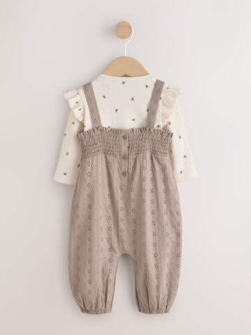 Next Setti värissä beige