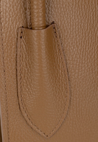 faina Handbag in Brown