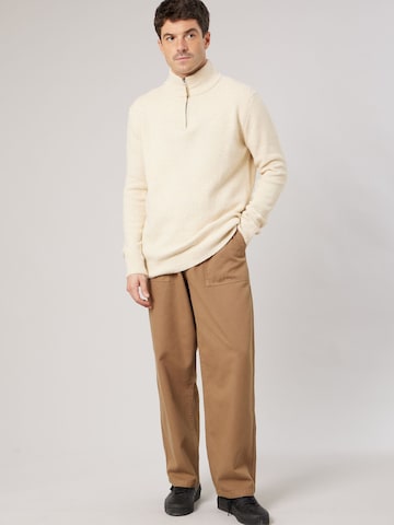 Deeluxe Pullover‌‌ in Beige
