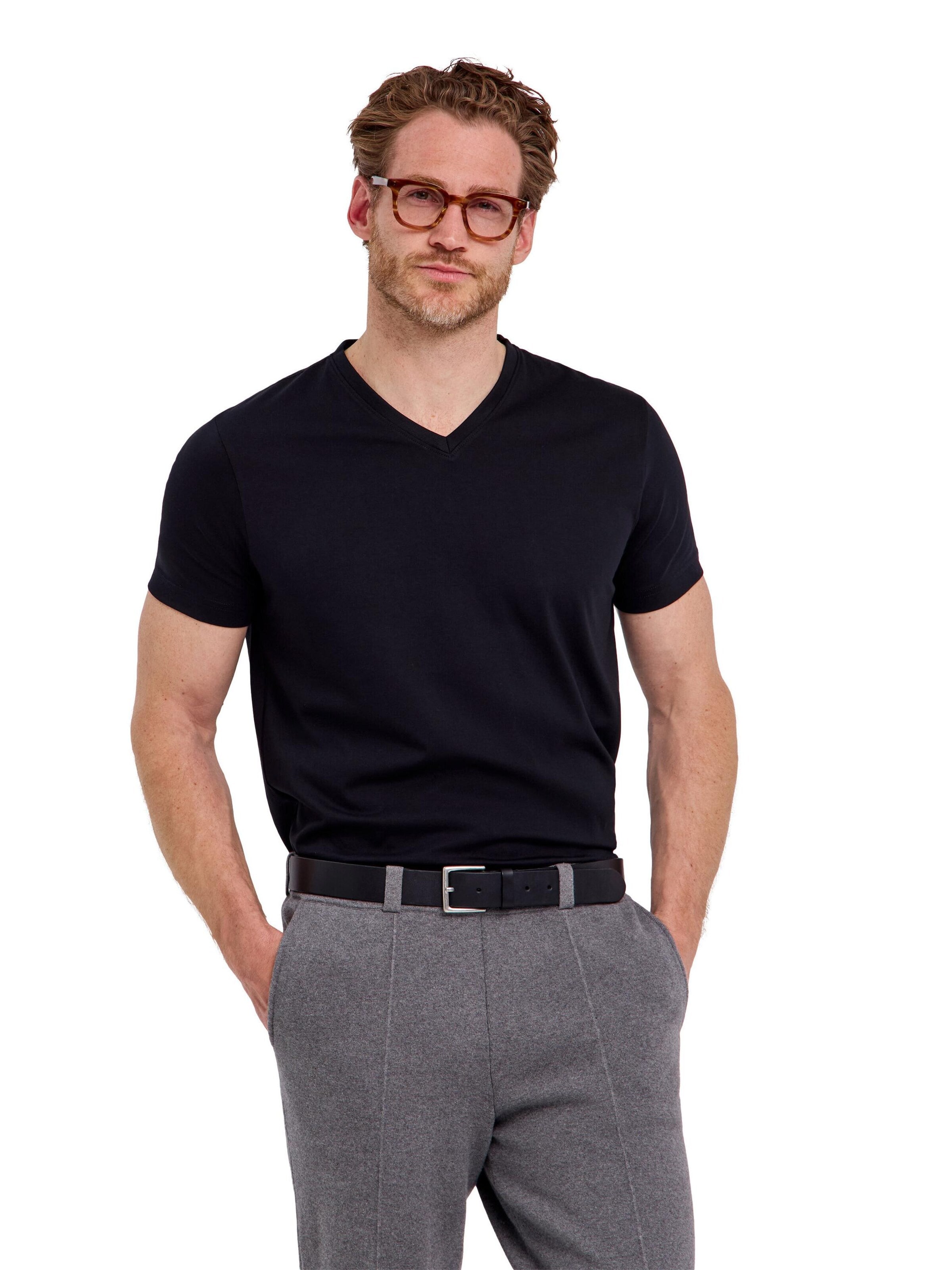 FALKE Shirt 'Essential Cotton'‌‌‌ in Schwarz: Vorderseite