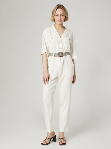 Guido Maria Kretschmer Women Jumpsuit 'Juliana' in Weiß: predná strana