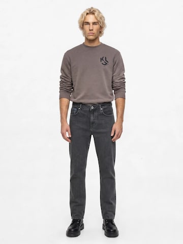 KARL LAGERFELD JEANS Regularen Kavbojke | črna barva: sprednja stran