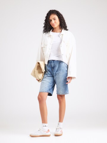 UNITED COLORS OF BENETTON Футболка в Белый