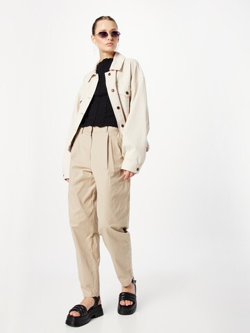 regular Pantaloni di Monki in beige