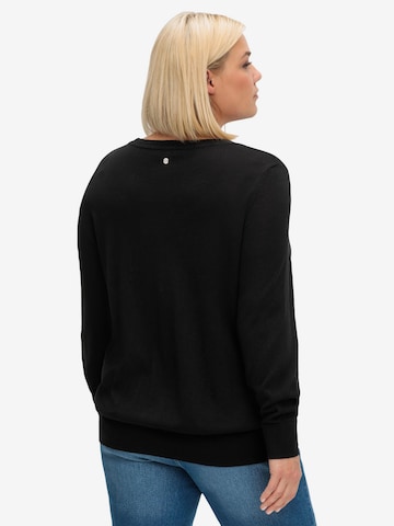 SHEEGO - Pullover em preto