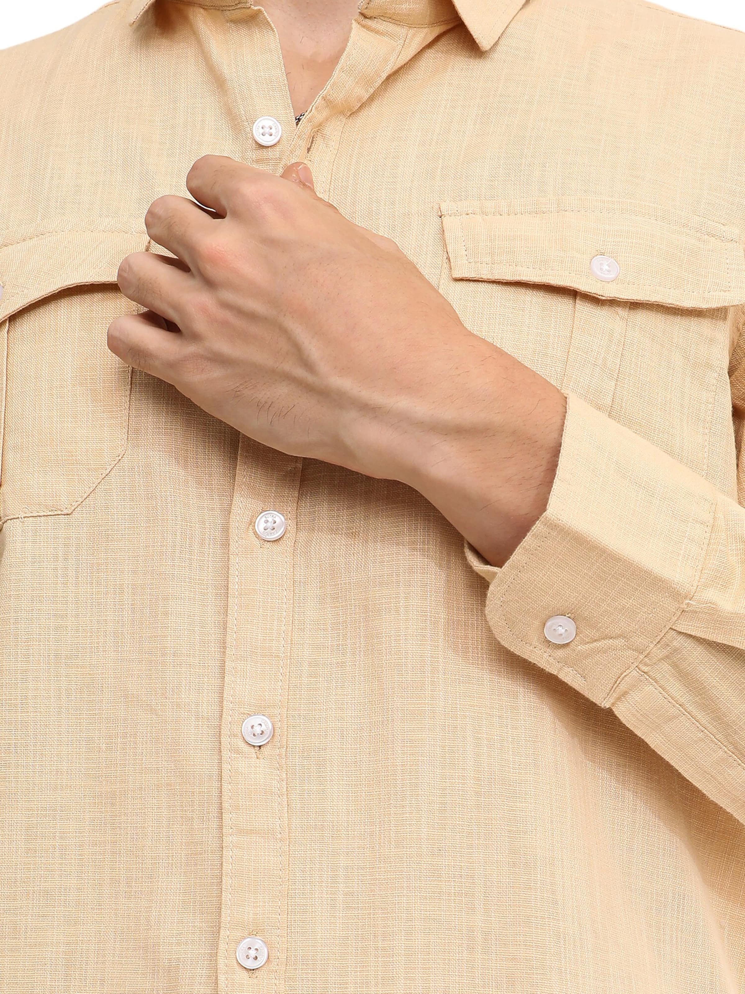 Campus Sutra - Ajuste regular Camisa ' Ariah ' en amarillo