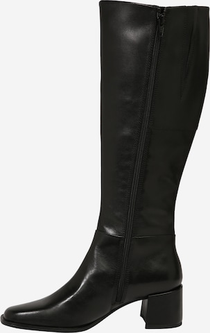 VAGABOND SHOEMAKERS Boots 'STINA' in Black