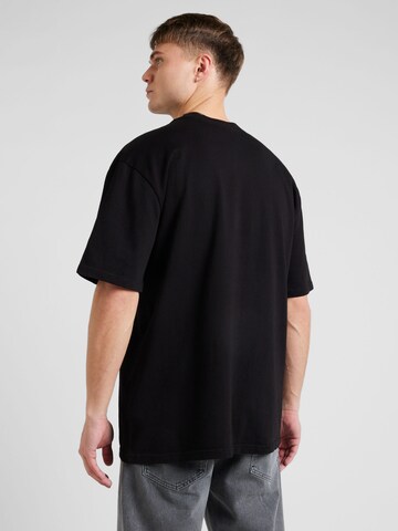 Tricou de la Pegador pe negru