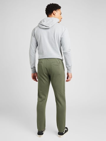 Effilé Pantalon QS en vert