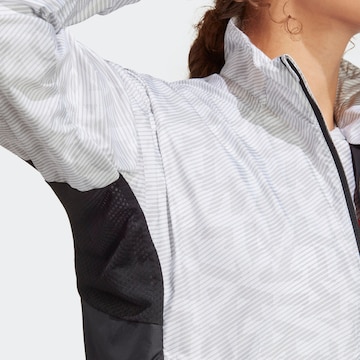 Veste outdoor ADIDAS TERREX en blanc