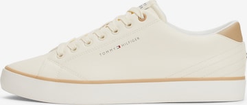 TOMMY HILFIGER Sneaker low 'Essential' in Beige: predná strana