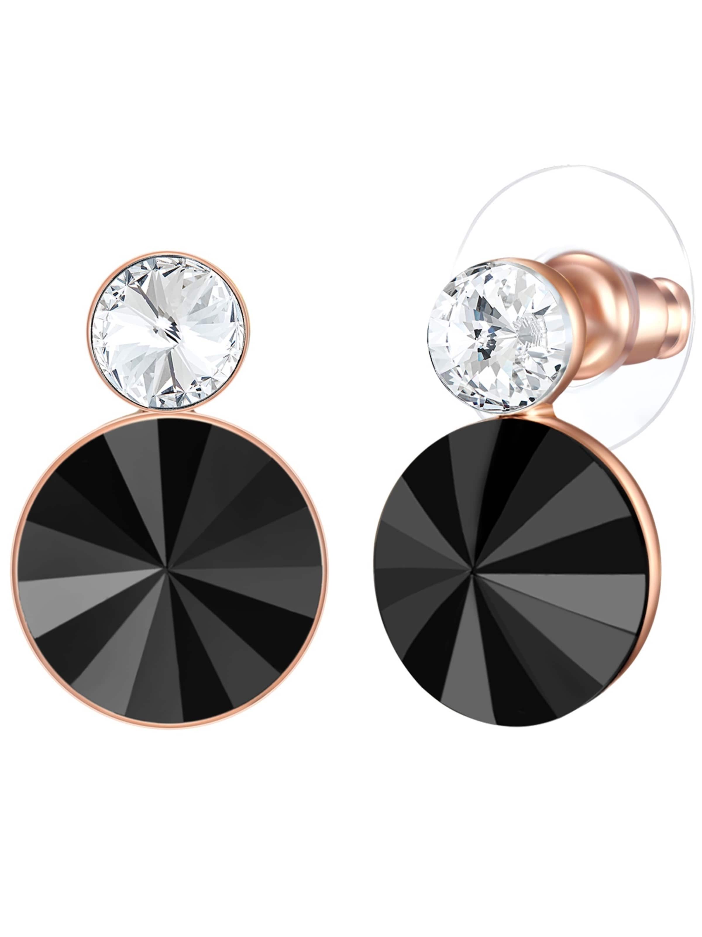 Lulu & Jane Earrings in Black: front