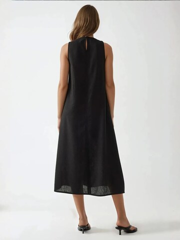 Hiccup Dress in Black