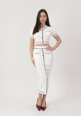 Elara Workwear in White