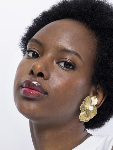 Luxenter Earrings 'Leina' in Gold