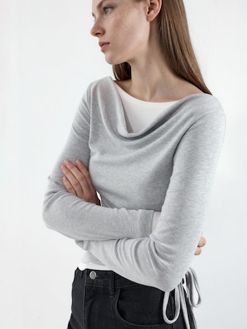Hiccup Bluse‌‌‌ in Grau