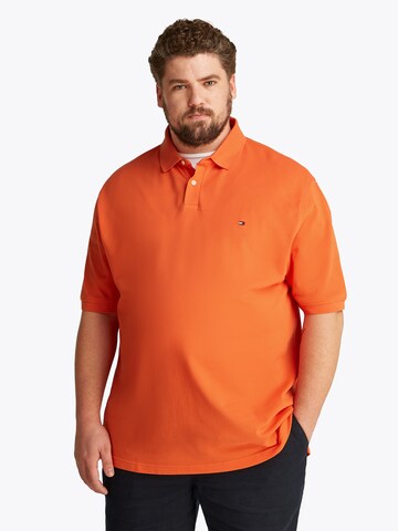 Tommy Hilfiger Big & Tall Koszulka '1985' w kolorze pomarańczowy: przód
