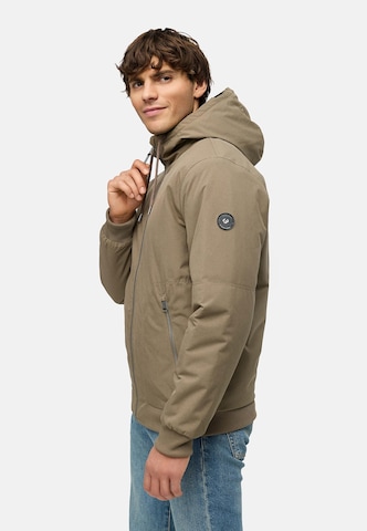 Veste d’hiver 'Stuartt' Ragwear en marron