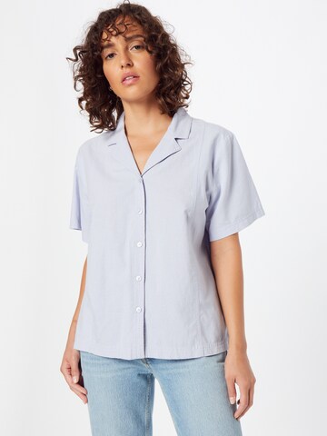 WEEKDAY Blus 'Wera' i lila: framsida