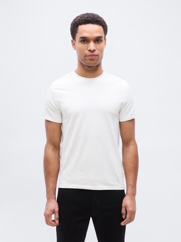 Calvin Klein T-Shirt in Weiß: Vorderseite