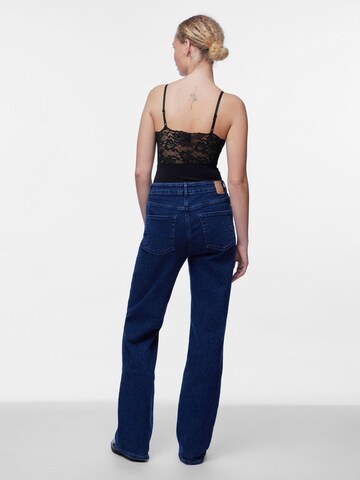 PIECES Shirtbody‌ in Schwarz