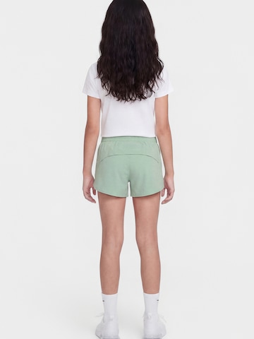 NIKE Regular Sportbyxa i grön