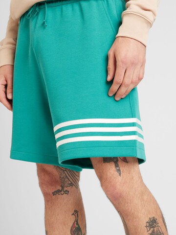 regular Pantaloni 'Neu' di ADIDAS ORIGINALS in verde
